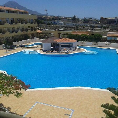 Marina Palace Paraiso 아데제 외부 사진