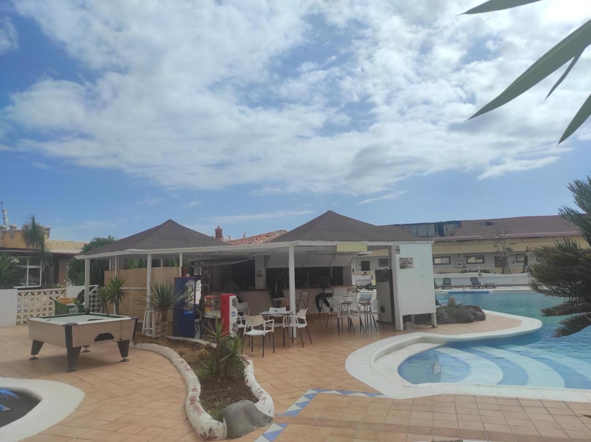 Marina Palace Paraiso 아데제 외부 사진