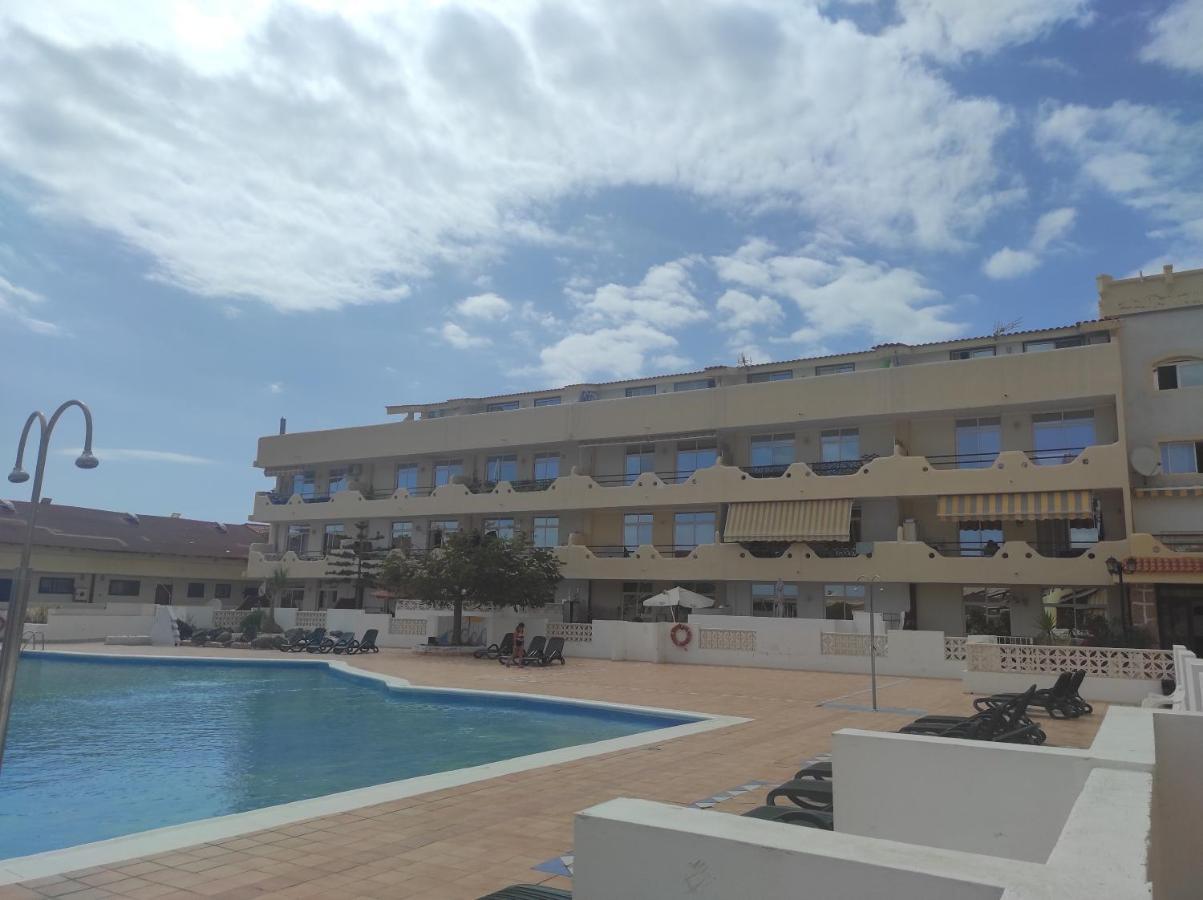 Marina Palace Paraiso 아데제 외부 사진