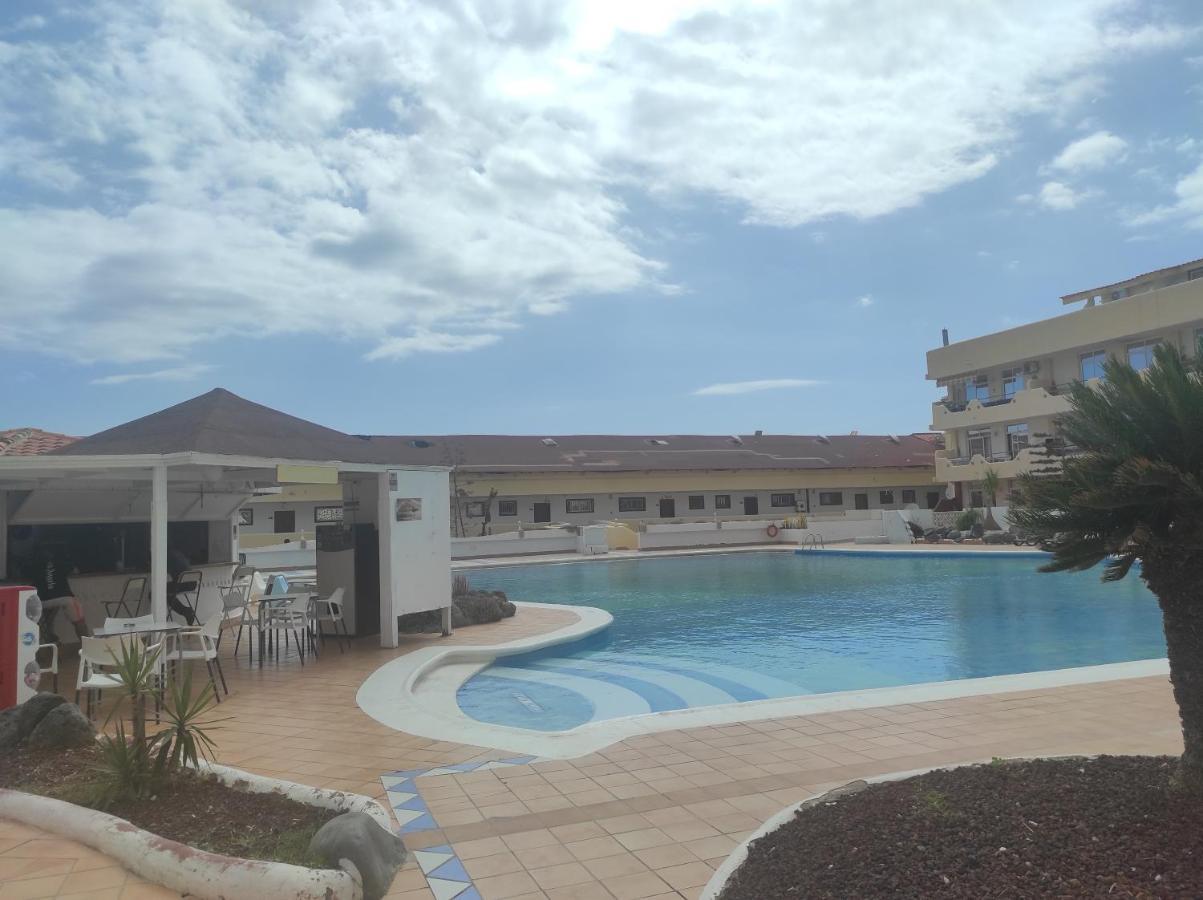 Marina Palace Paraiso 아데제 외부 사진